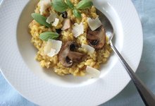 Saffraan-risotto-met-paddestoelen