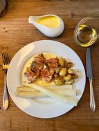 Zeewolf-met-pancetta-en-asperges